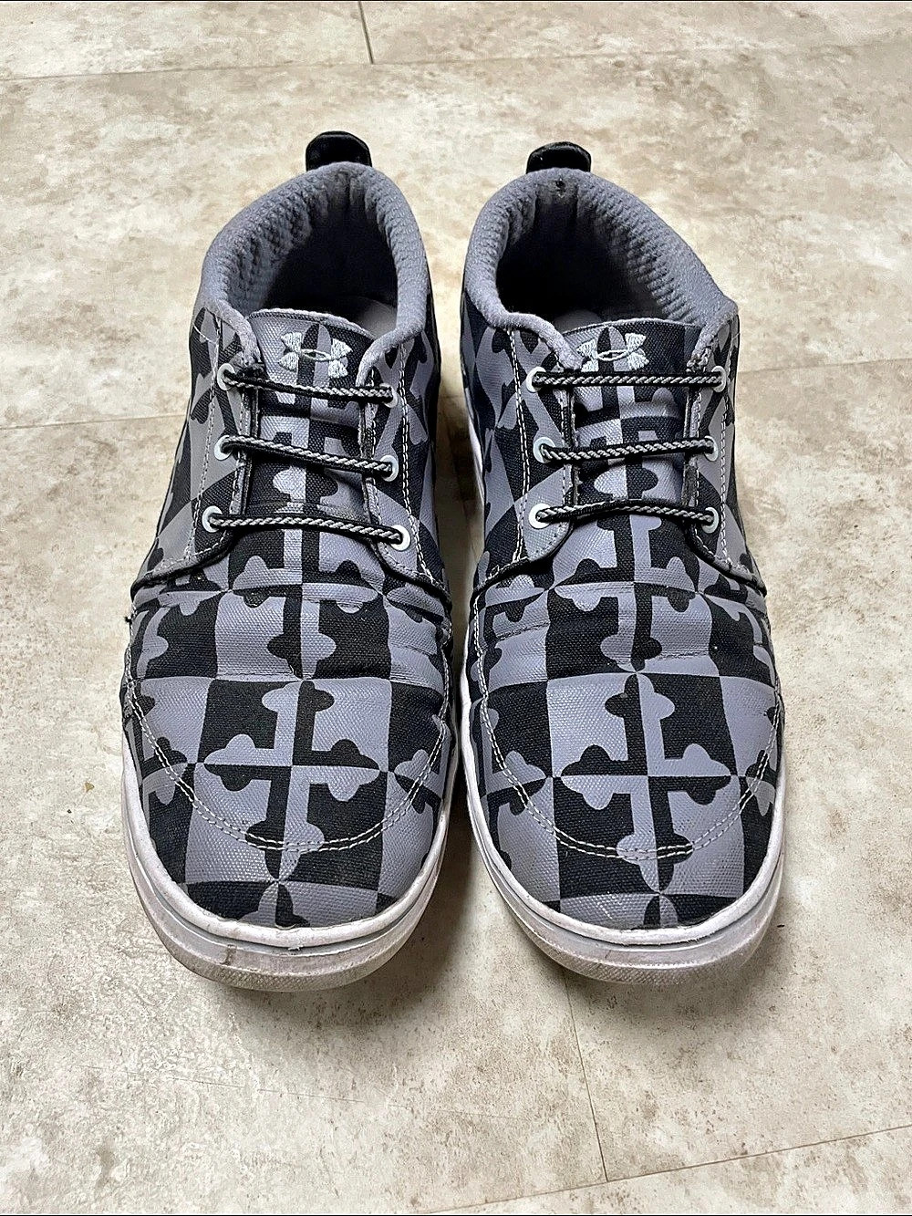 Under Armour Charged Assert 9 Men's Geometric Sneakers US 12 D Gray Black